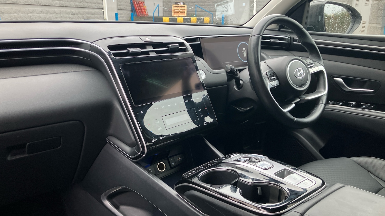 Used Hyundai TUCSON 2022 for sale - 77022734: Photo 9