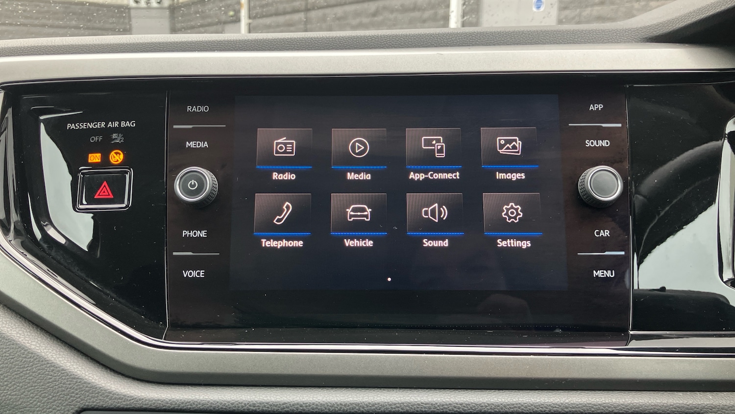 Used Volkswagen Polo 2018 for sale - 77679355: Photo 12