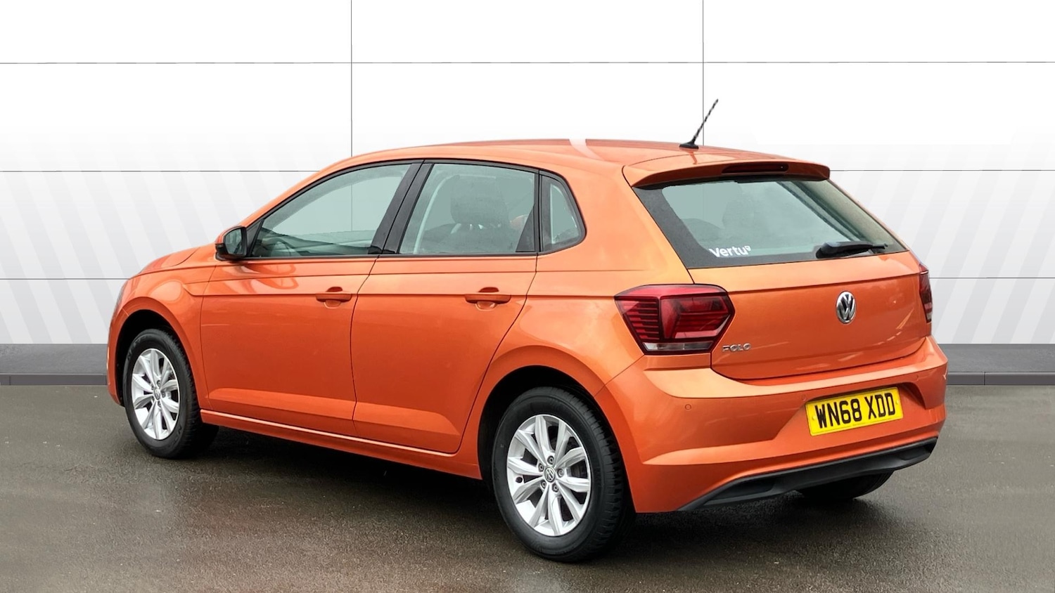 Used Volkswagen Polo 2018 for sale - 77679355: Photo 2