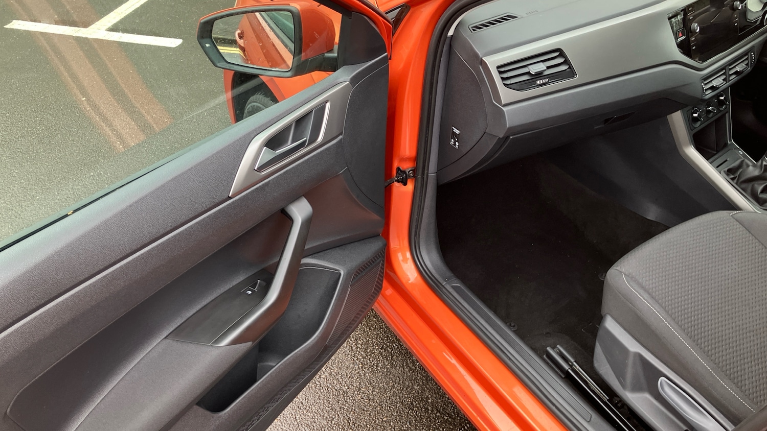 Used Volkswagen Polo 2018 for sale - 77679355: Photo 34