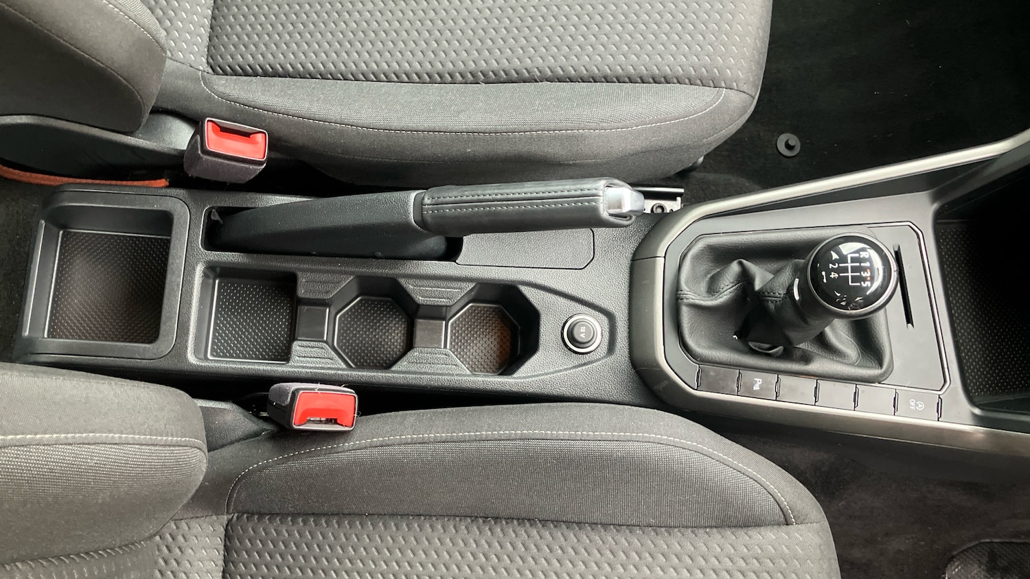 Used Volkswagen Polo 2018 for sale - 77679355: Photo 40