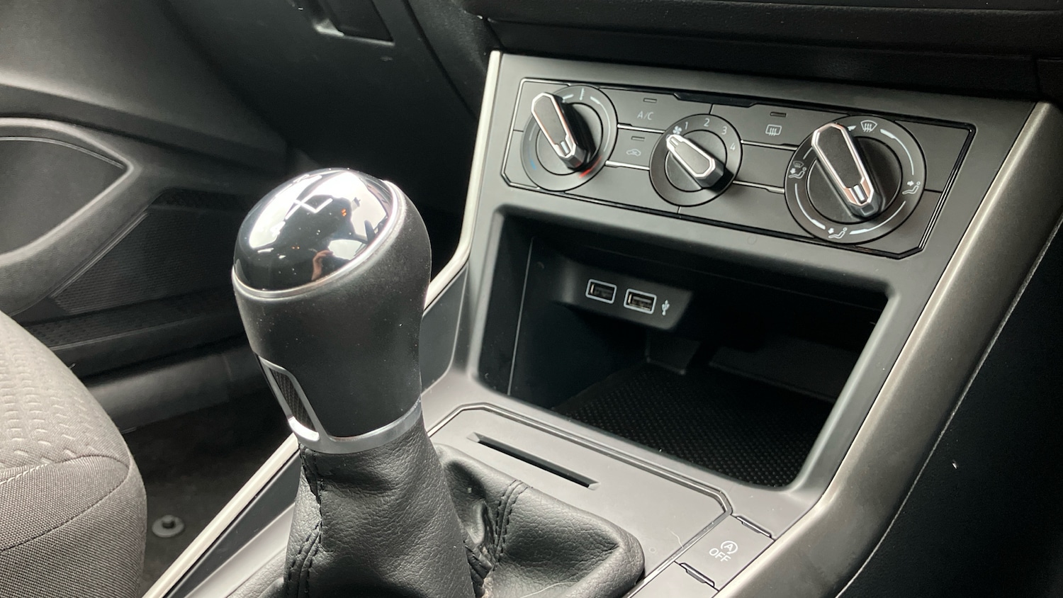 Used Volkswagen Polo 2018 for sale - 77679355: Photo 45