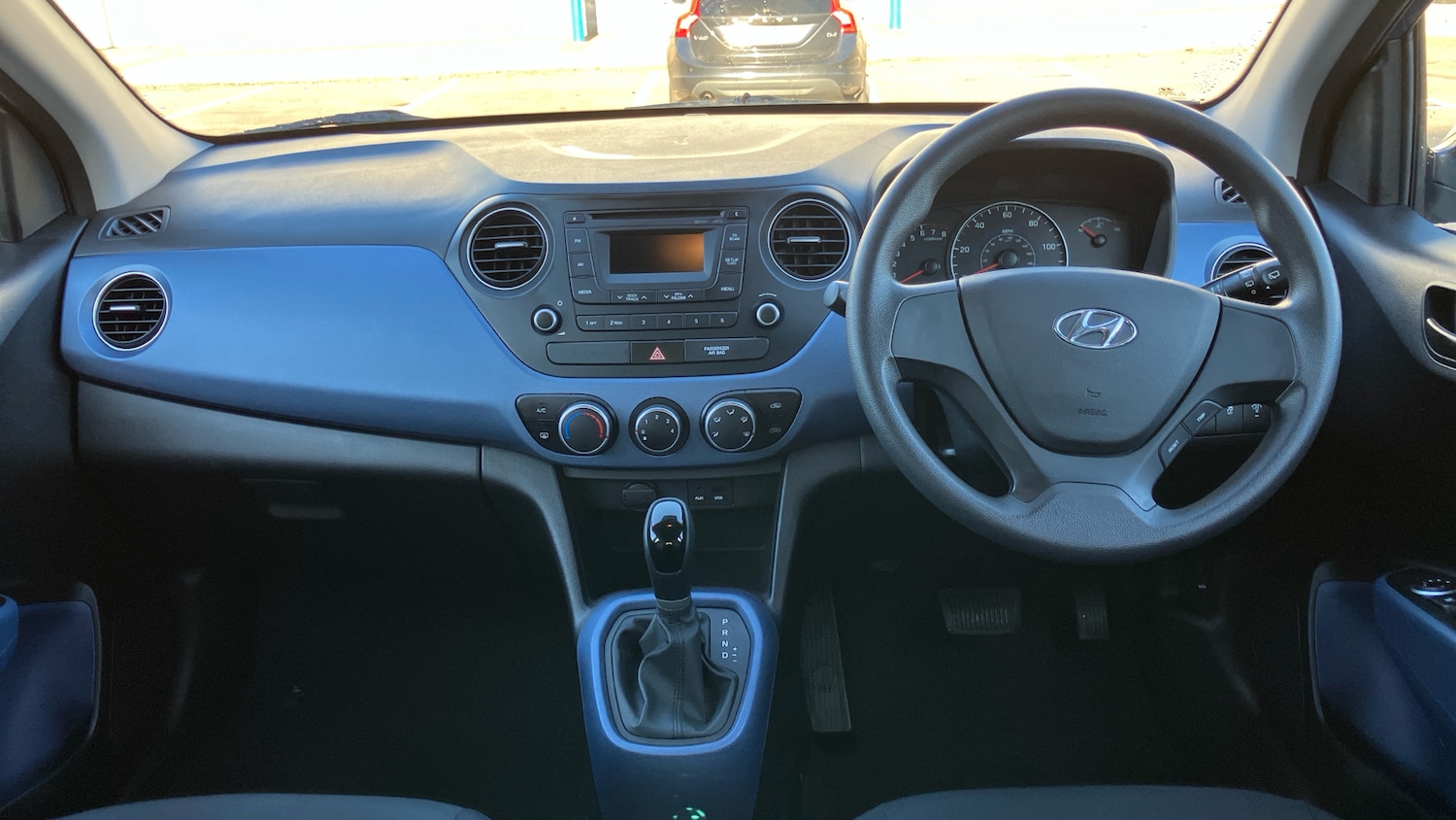 Used Hyundai i10 2015 for sale - 76683992: Photo 10
