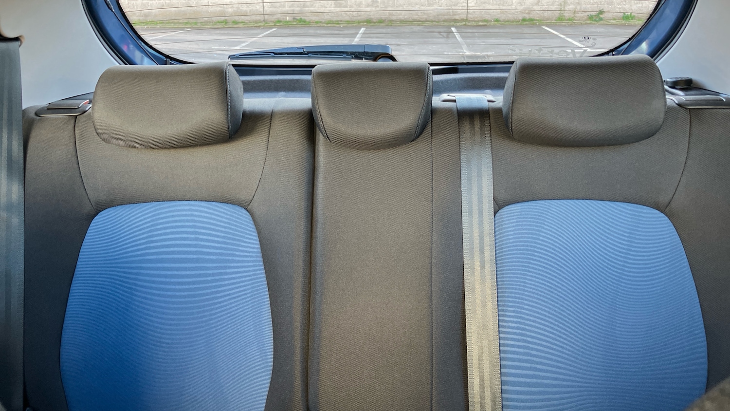 Used Hyundai i10 2015 for sale - 76683992: Photo 15