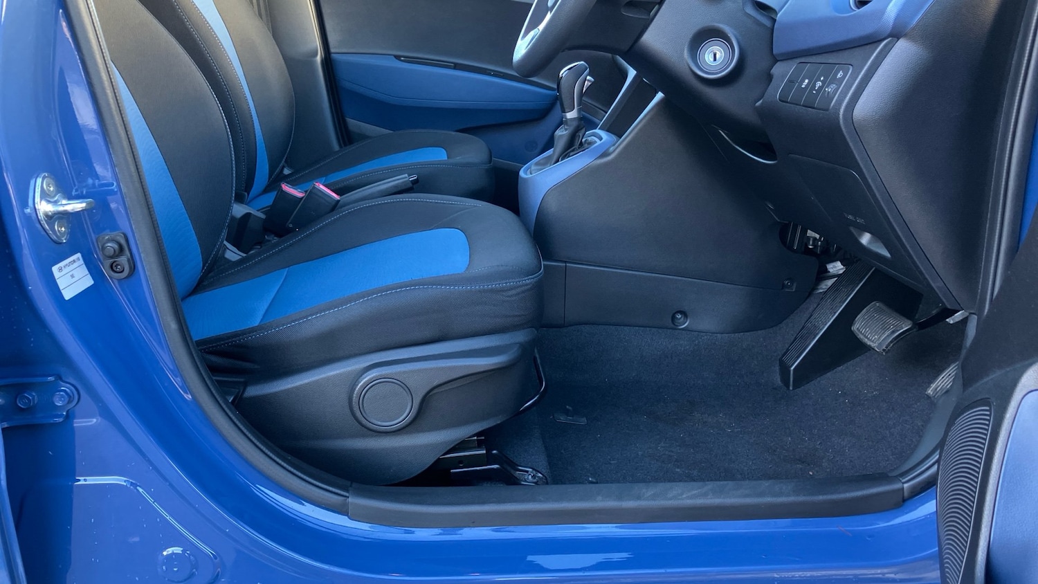 Used Hyundai i10 2015 for sale - 76683992: Photo 33