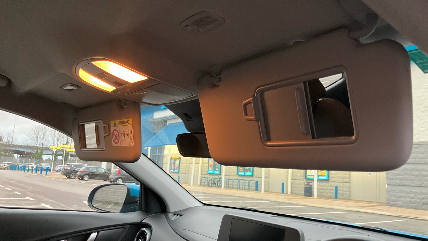 Used Hyundai KONA 2022 for sale - 76894360: Photo 43