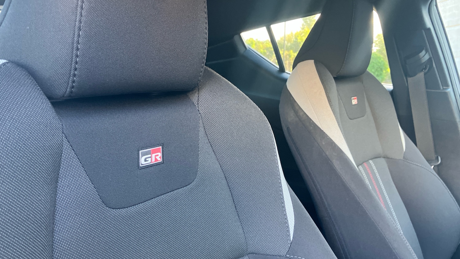 Used Toyota C-HR 2022 for sale - 75788669: Photo 41