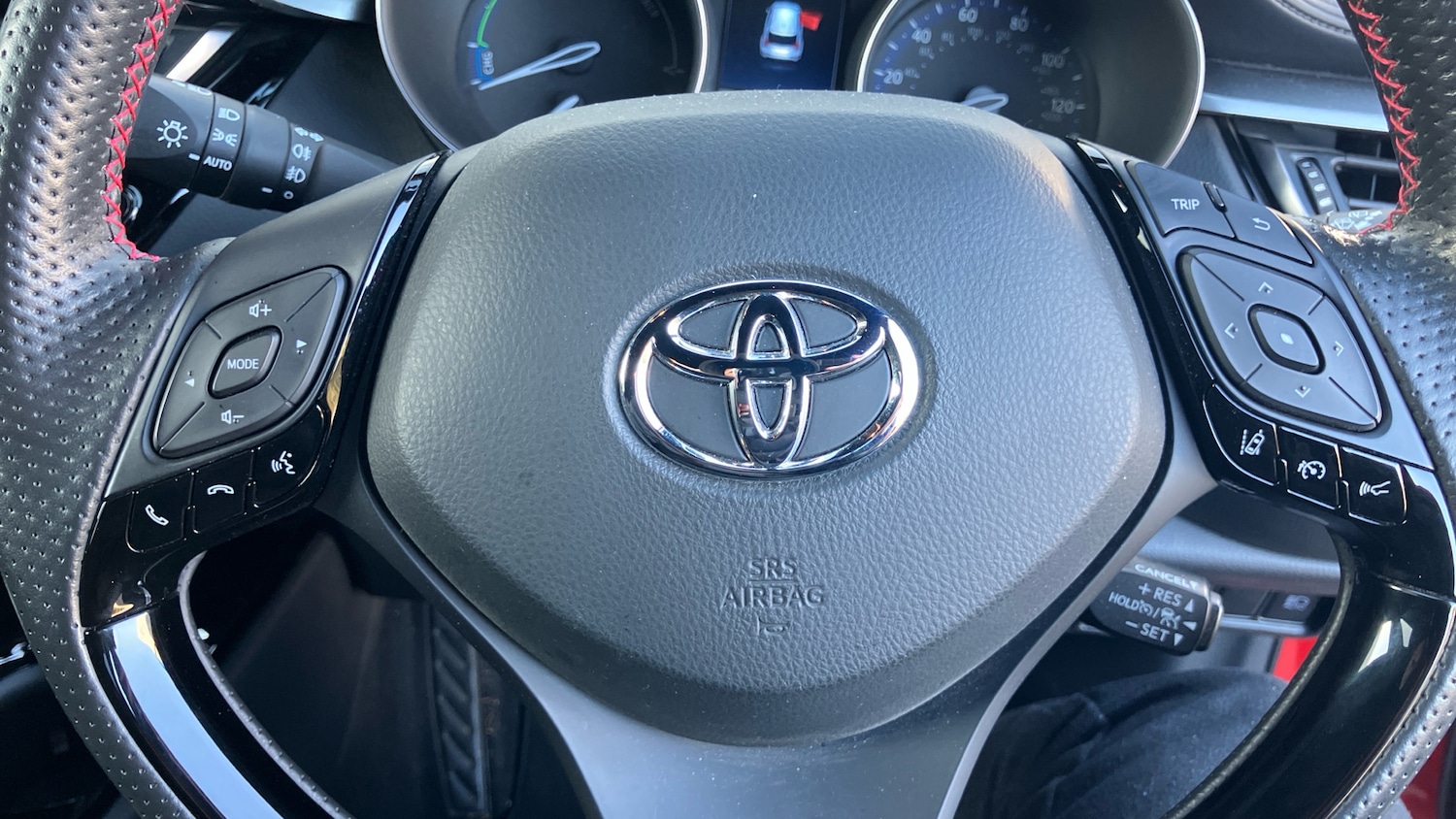 Used Toyota C-HR 2022 for sale - 75788669: Photo 49