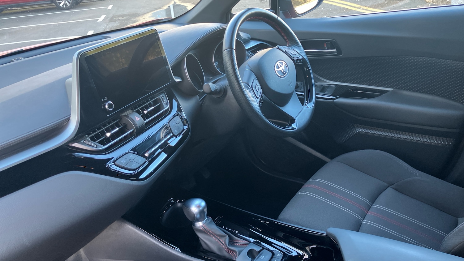 Used Toyota C-HR 2022 for sale - 75788669: Photo 9