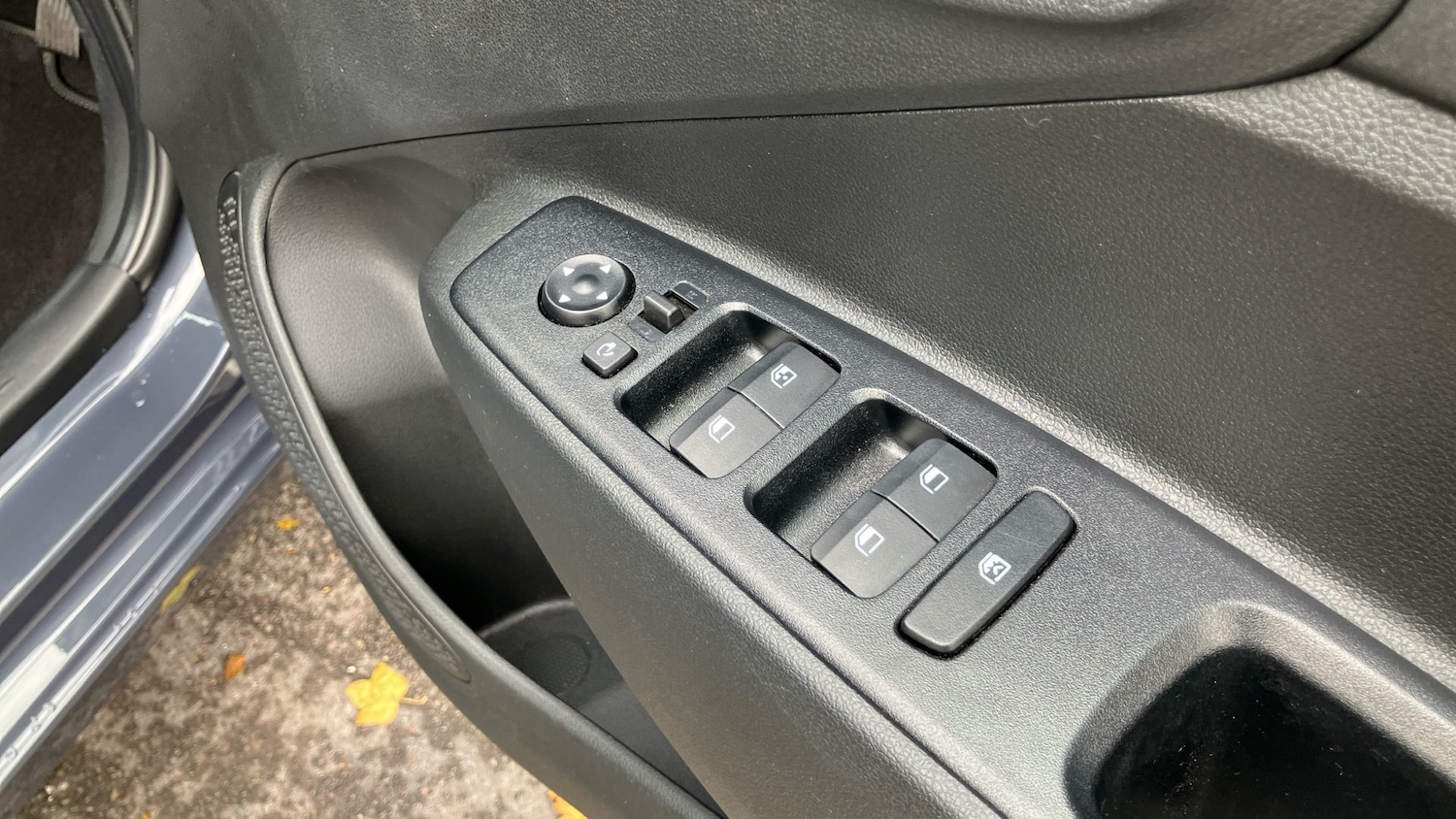 Used Hyundai i10 2024 for sale - 76983857: Photo 32