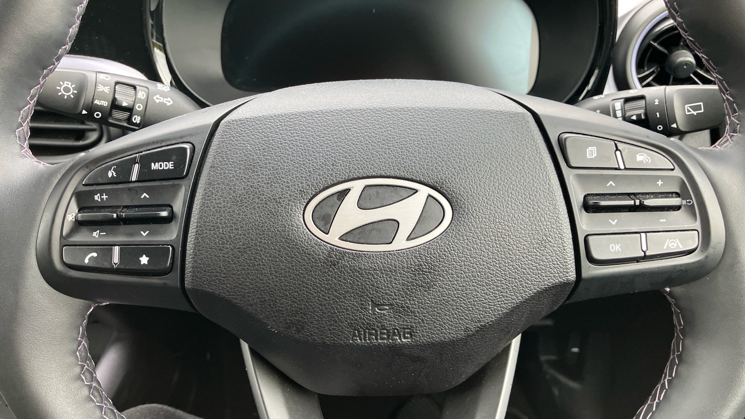 Used Hyundai i10 2024 for sale - 76983857: Photo 38