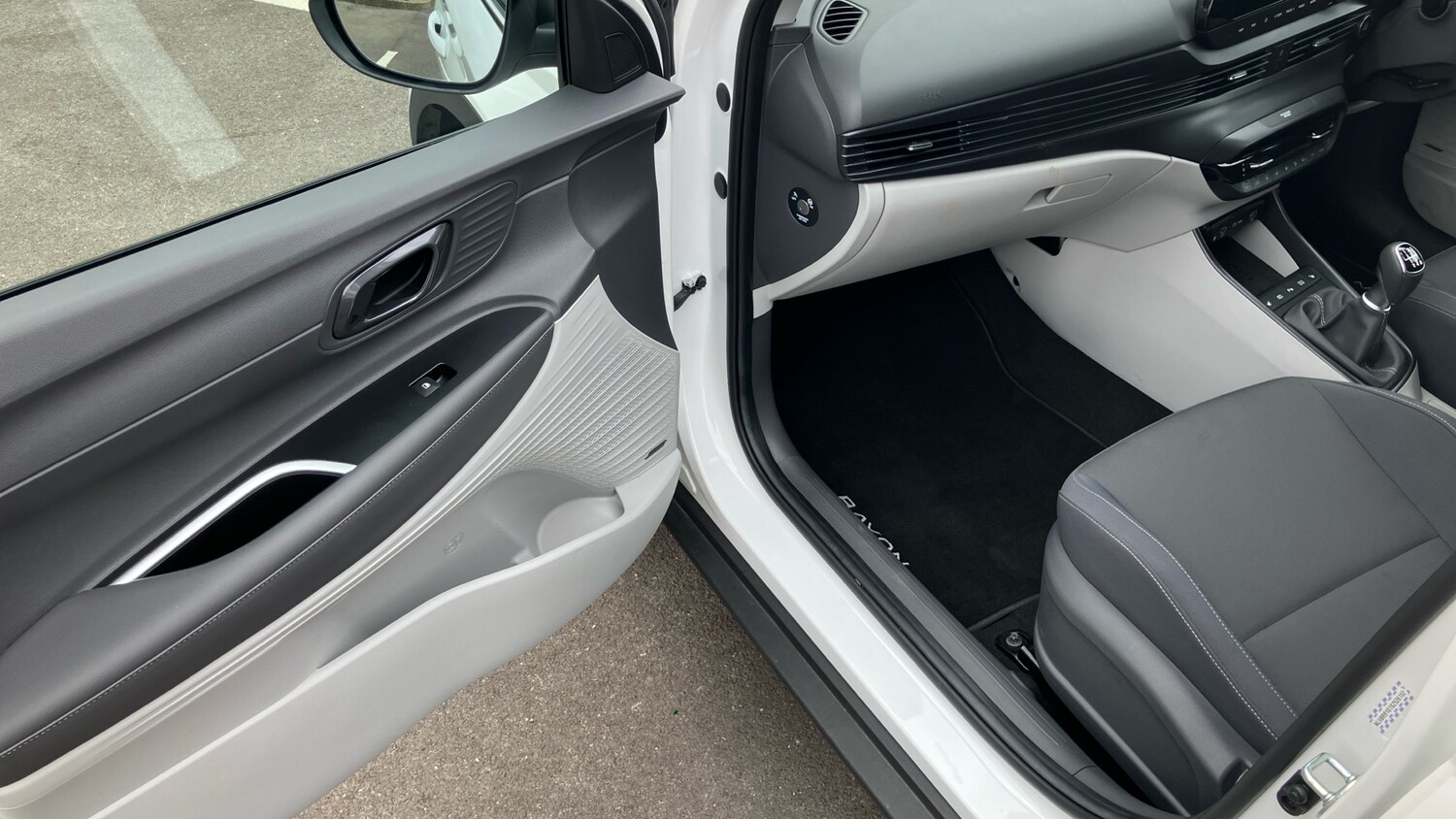 Used Hyundai BAYON 2024 for sale - 76211617: Photo 34