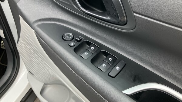 Used Hyundai BAYON 2024 for sale - 76211617: Photo 37