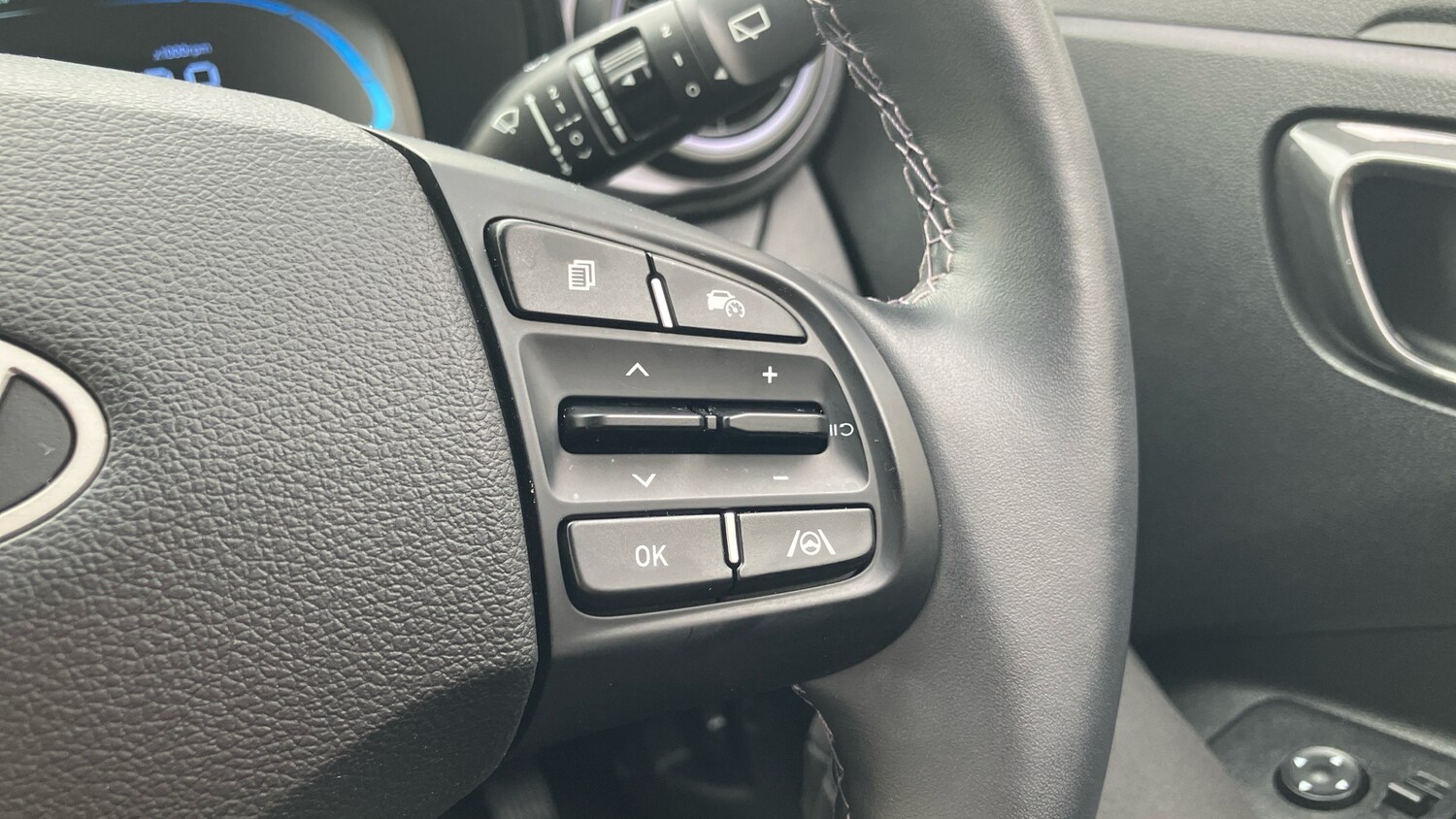 Used Hyundai i10 2024 for sale - 76115718: Photo 23