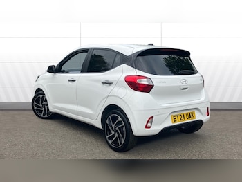 Used Hyundai i10 2024 for sale - 76115718: Photo 2