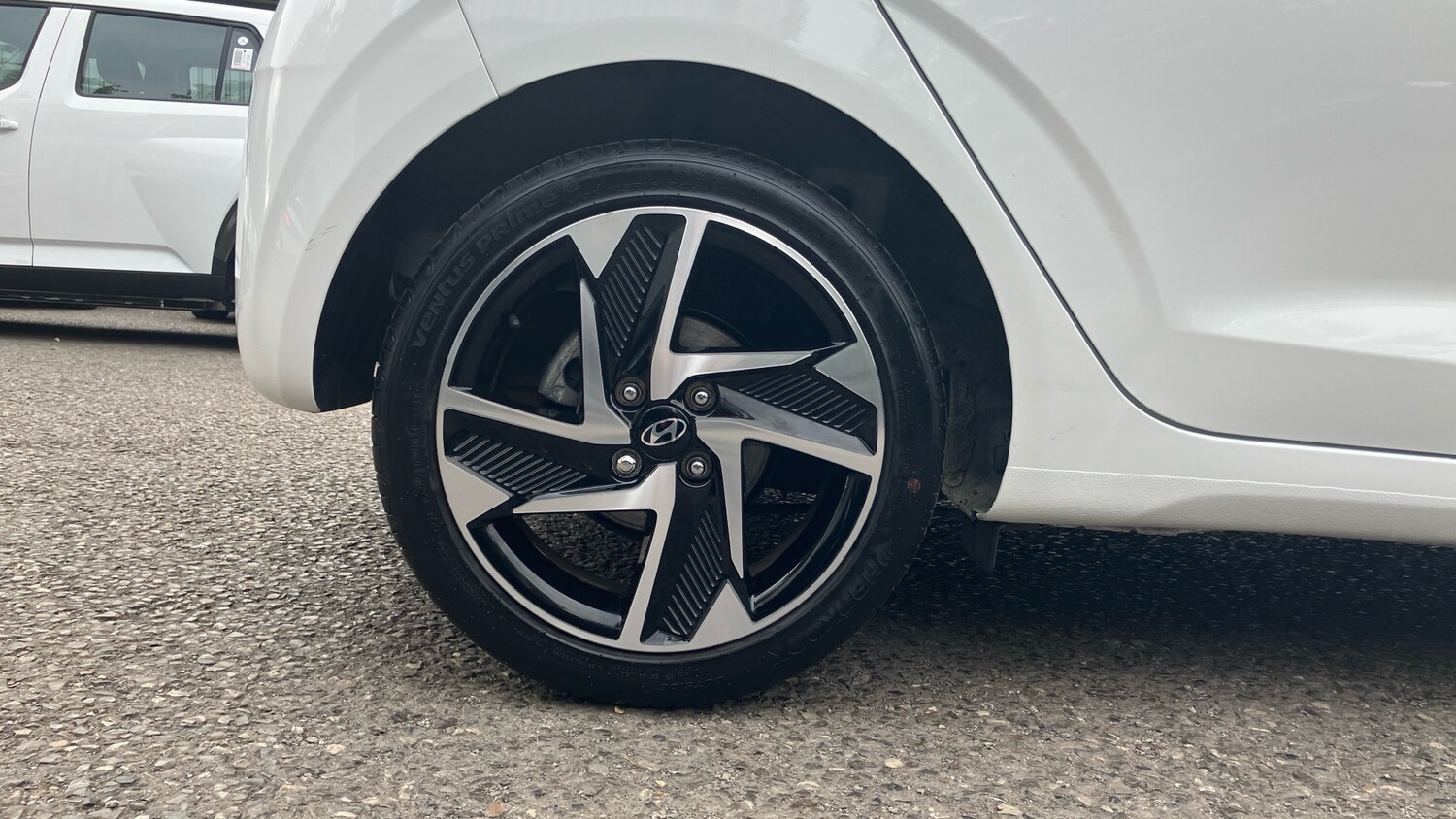 Used Hyundai i10 2024 for sale - 76115718: Photo 7