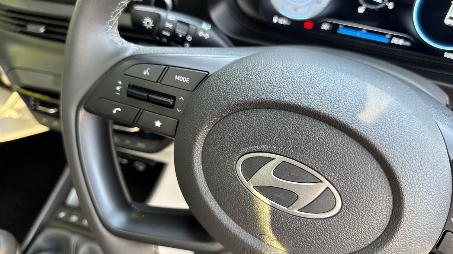 Used Hyundai BAYON 2024 for sale - 76115697: Photo 44