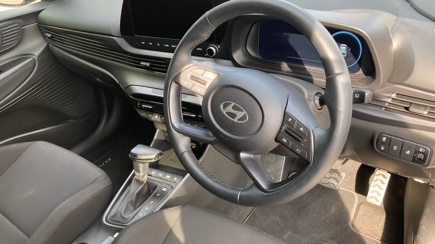 Used Hyundai BAYON 2024 for sale - 76115699: Photo 11