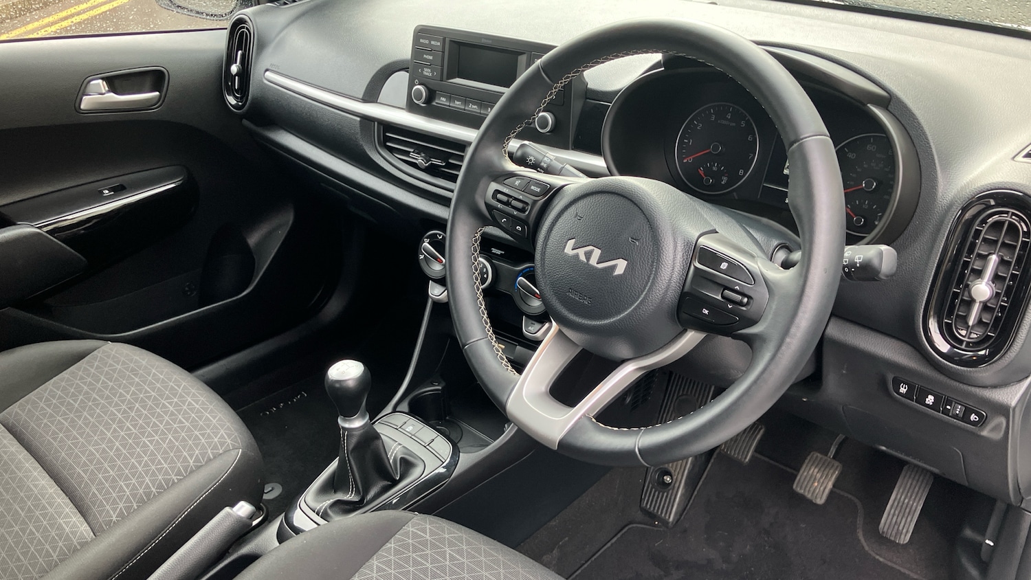 Used Kia Picanto 2022 for sale - 77639130: Photo 11