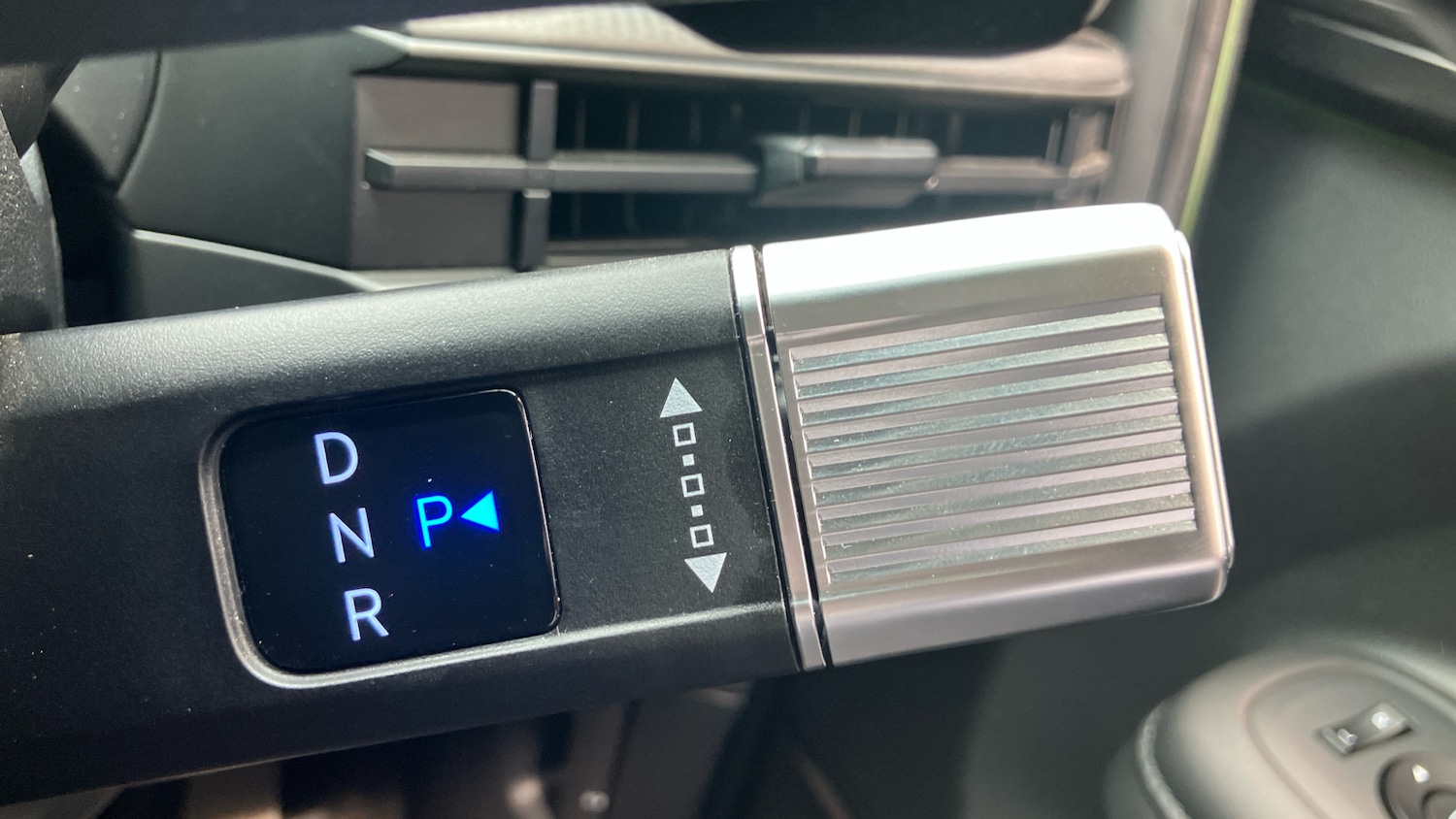 Used Hyundai Santa Fe 2025 for sale - 77023924: Photo 13