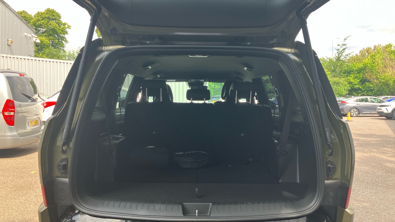 Used Hyundai Santa Fe 2025 for sale - 77023924: Photo 4