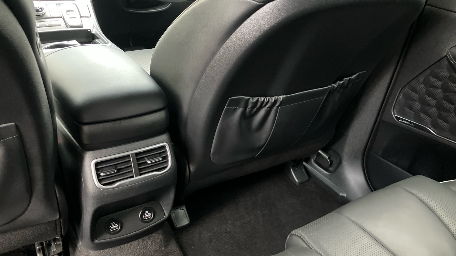 Used Hyundai Santa Fe 2023 for sale - 77802290: Photo 37