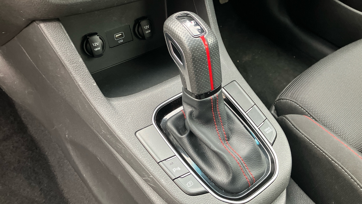 Used Hyundai i30 2022 for sale - 77902924: Photo 13