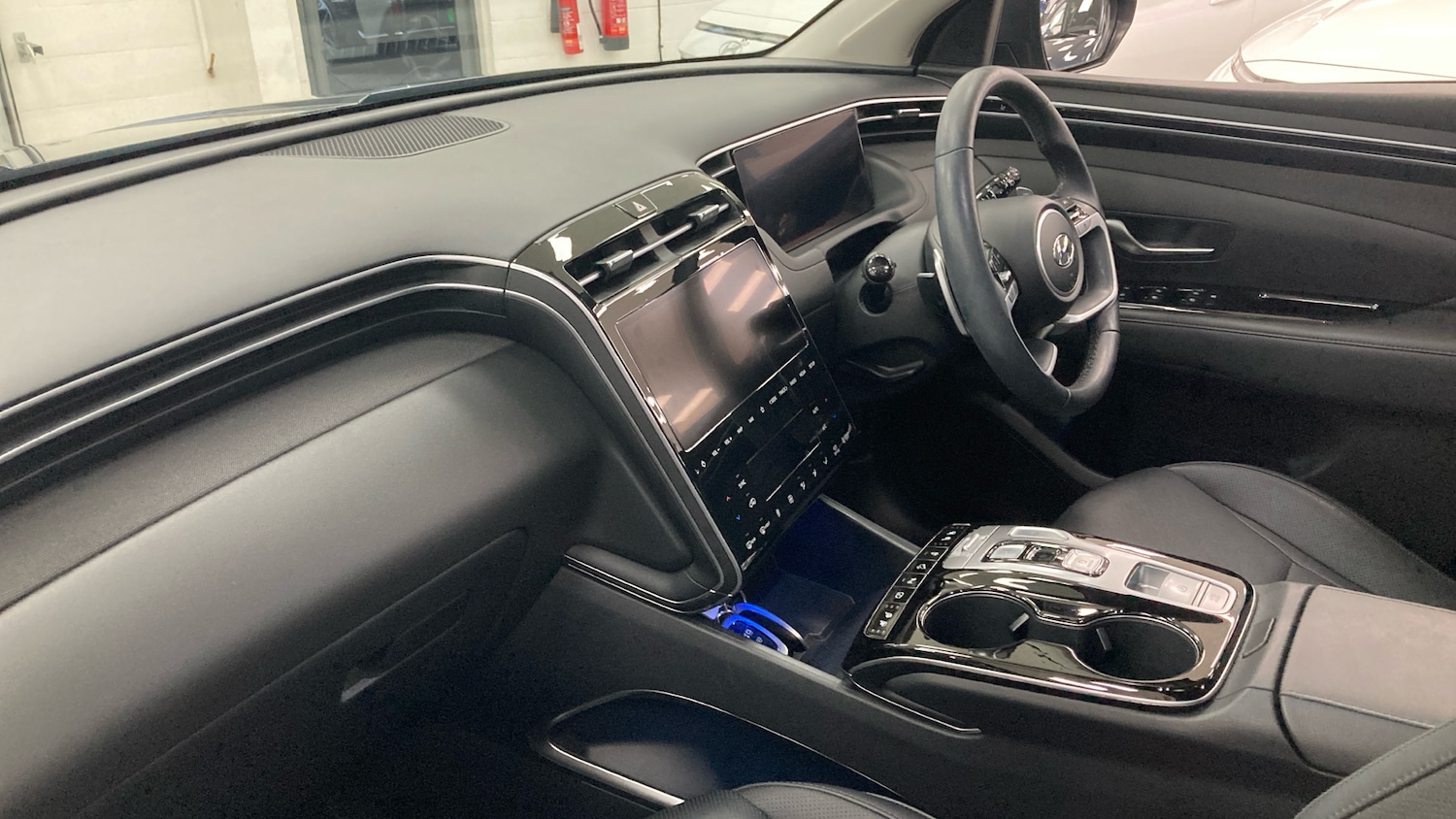 Used Hyundai TUCSON 2023 for sale - 76862268: Photo 9