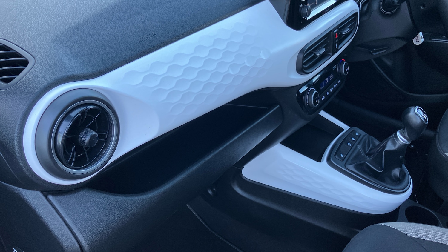 Used Hyundai i10 2022 for sale - 77545736: Photo 35