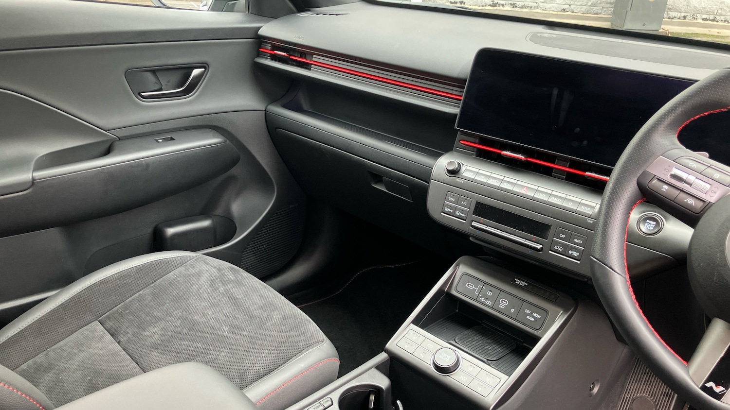 Used Hyundai KONA 2025 for sale - 76588961: Photo 14