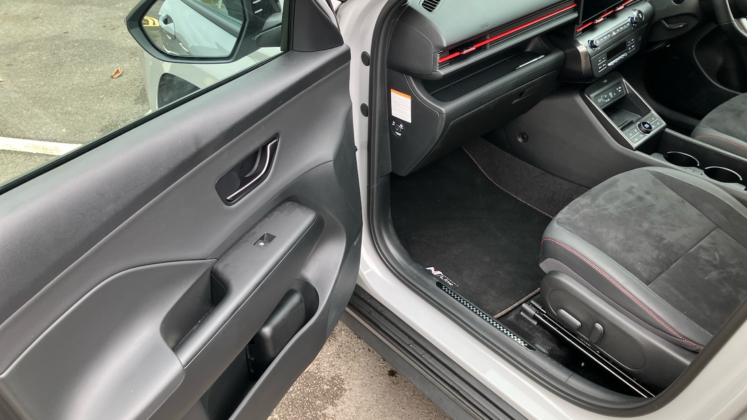 Used Hyundai KONA 2025 for sale - 76588961: Photo 34