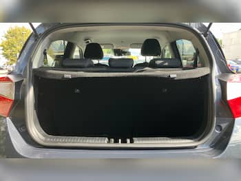 Used Hyundai i10 2023 for sale - 79788434: Photo