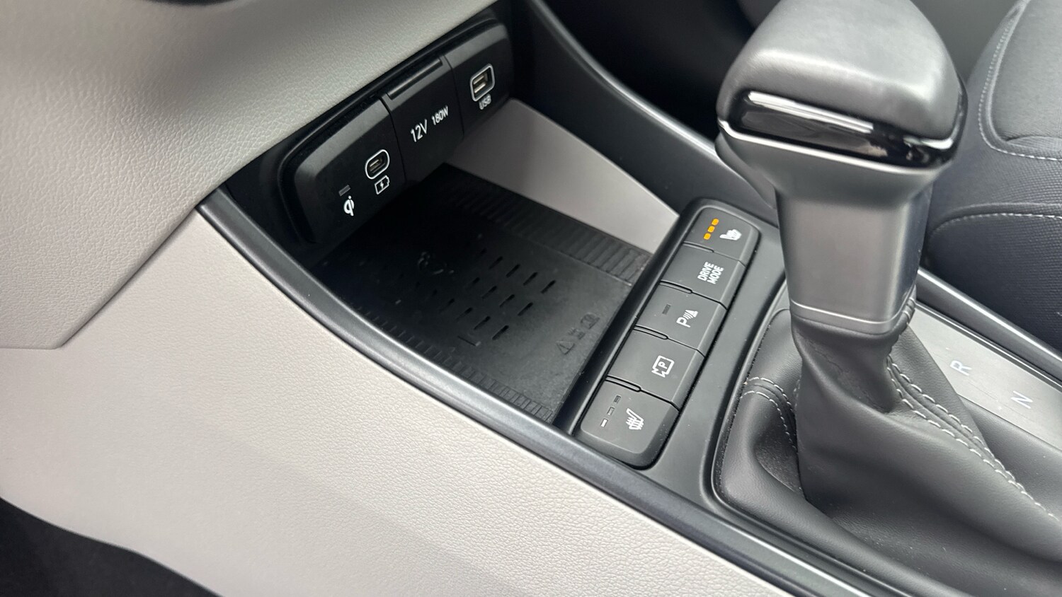 Used Hyundai BAYON 2024 for sale - 76207653: Photo 45