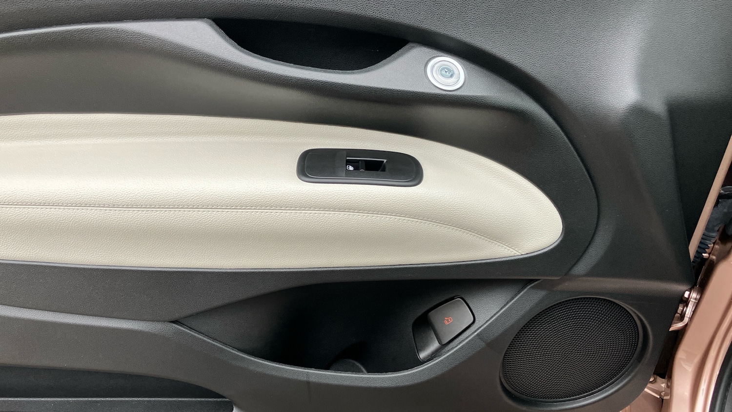 Used Fiat 500 2023 for sale - 78041731: Photo 32