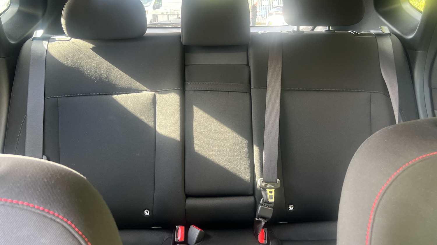 Used Hyundai KONA 2025 for sale - 76302882: Photo 15