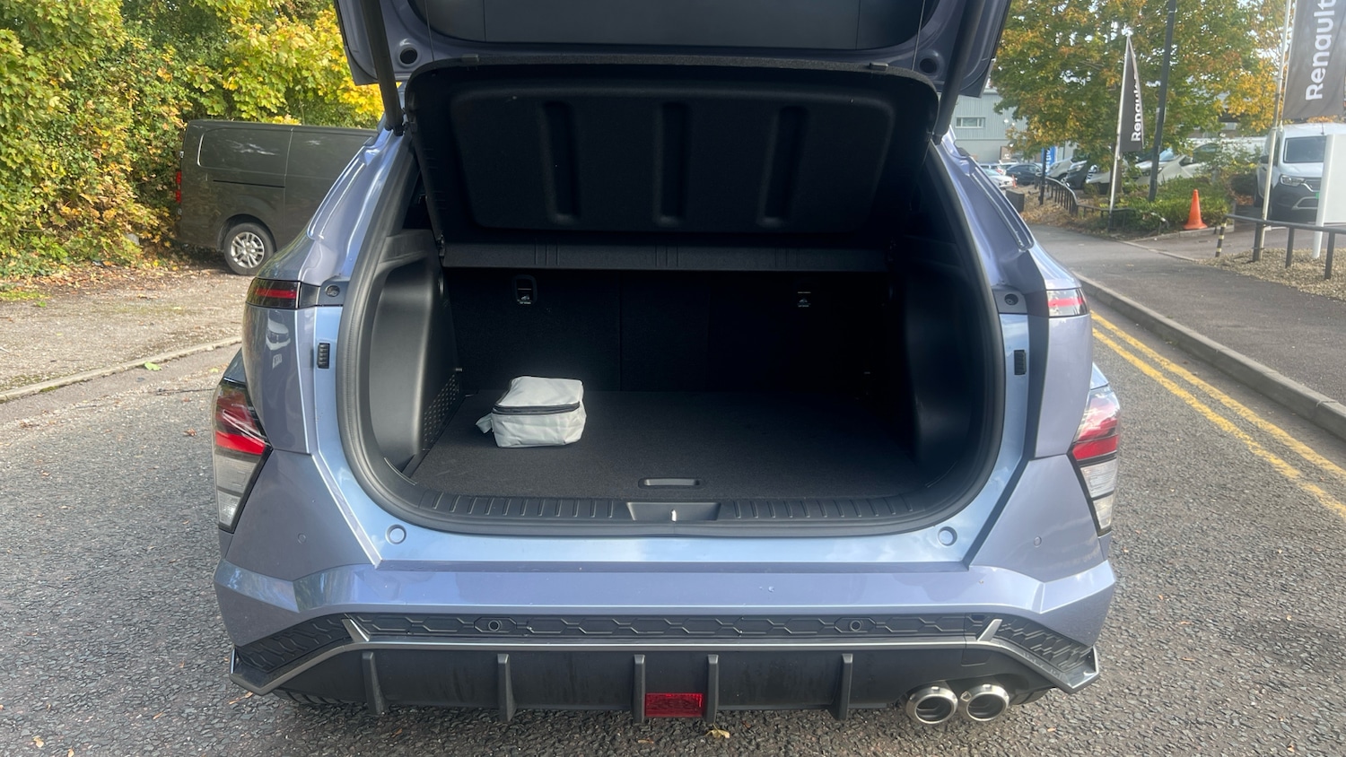 Used Hyundai KONA 2025 for sale - 76302882: Photo 4