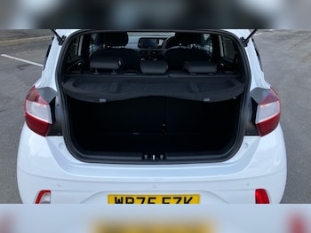 Used Hyundai i10 2025 for sale - 77716065: Photo