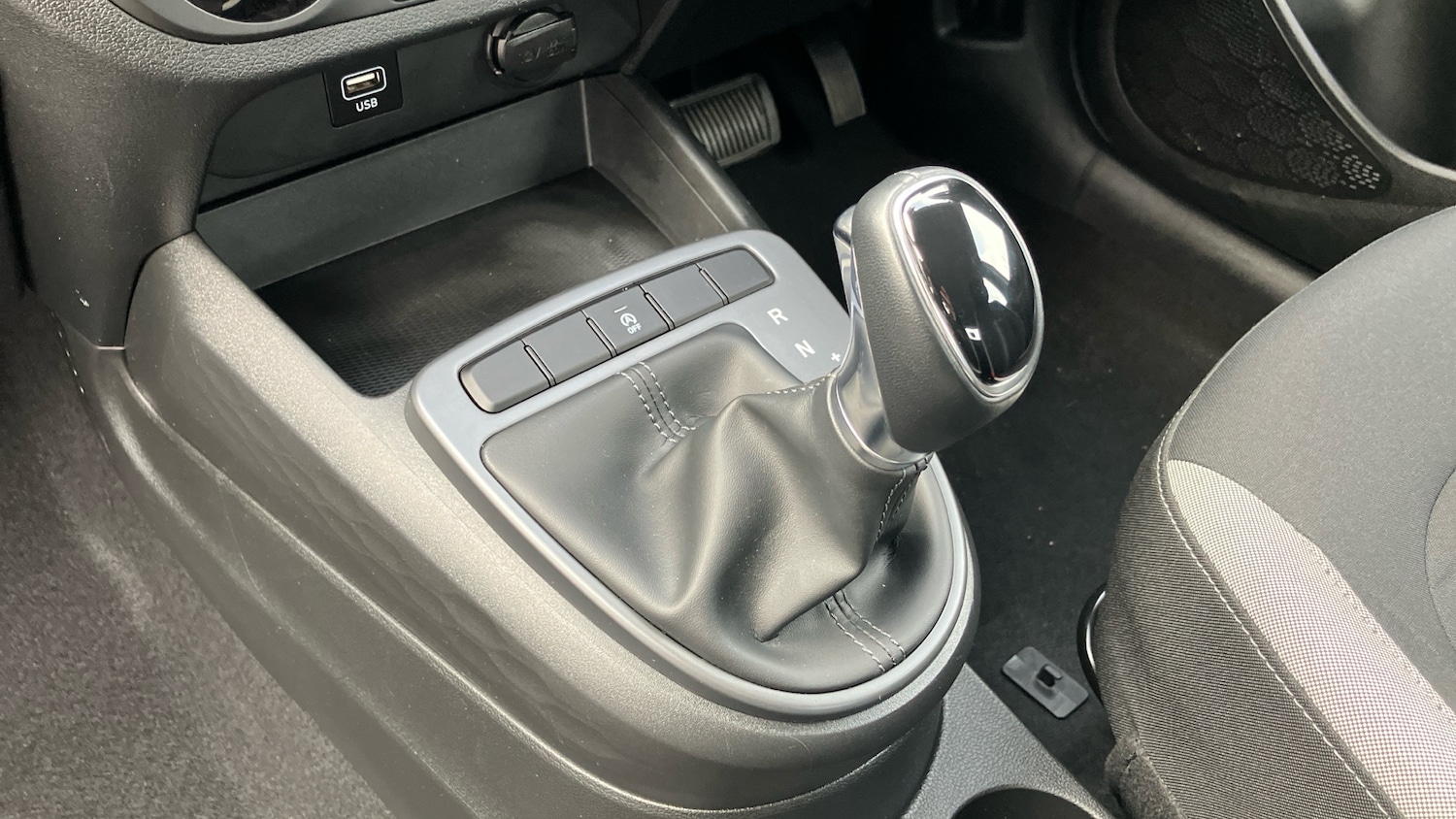 Used Hyundai i10 2021 for sale - 77732286: Photo 13