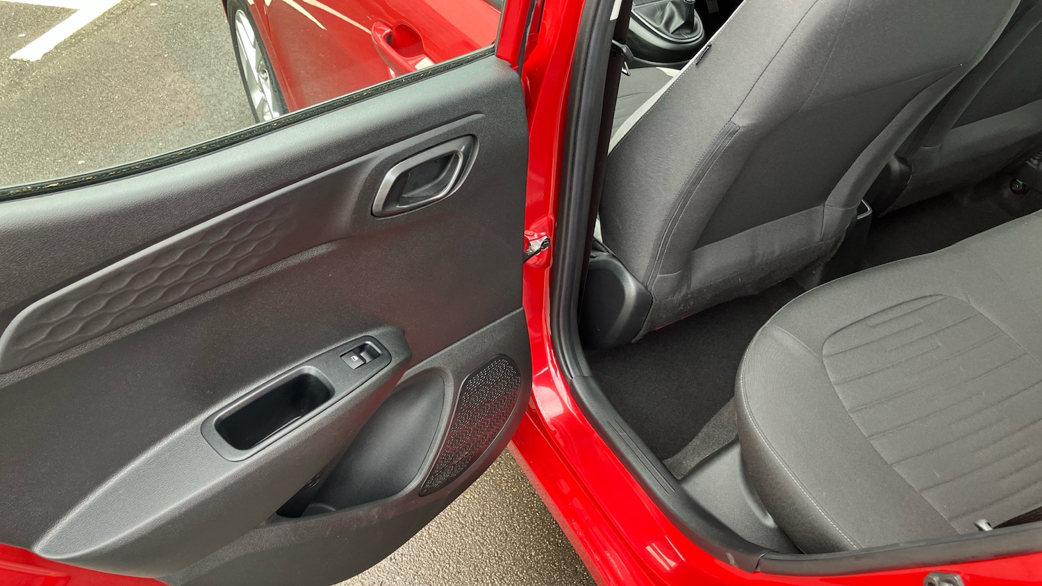 Used Hyundai i10 2021 for sale - 77732286: Photo 31