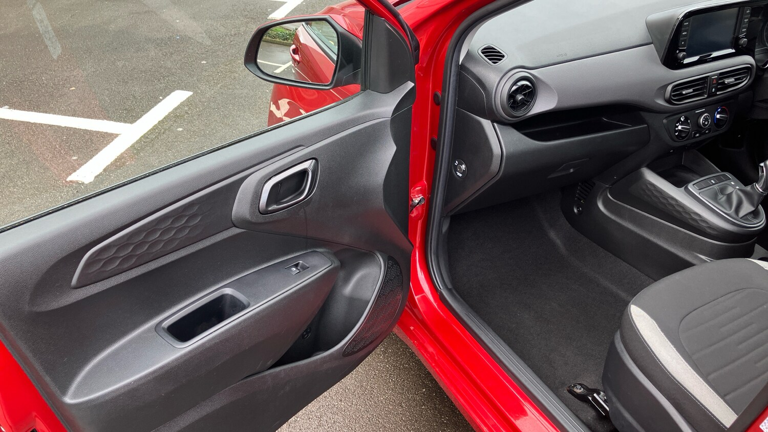 Used Hyundai i10 2021 for sale - 77732286: Photo 34