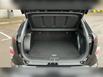 Used Hyundai KONA 2025 for sale - 76922386: Photo