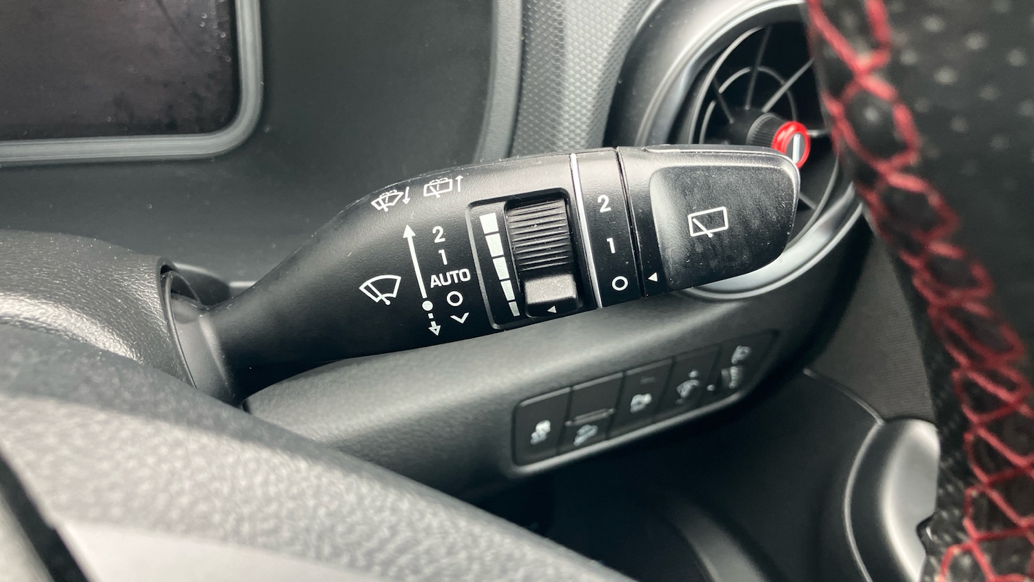 Used Hyundai KONA 2021 for sale - 76467894: Photo 41