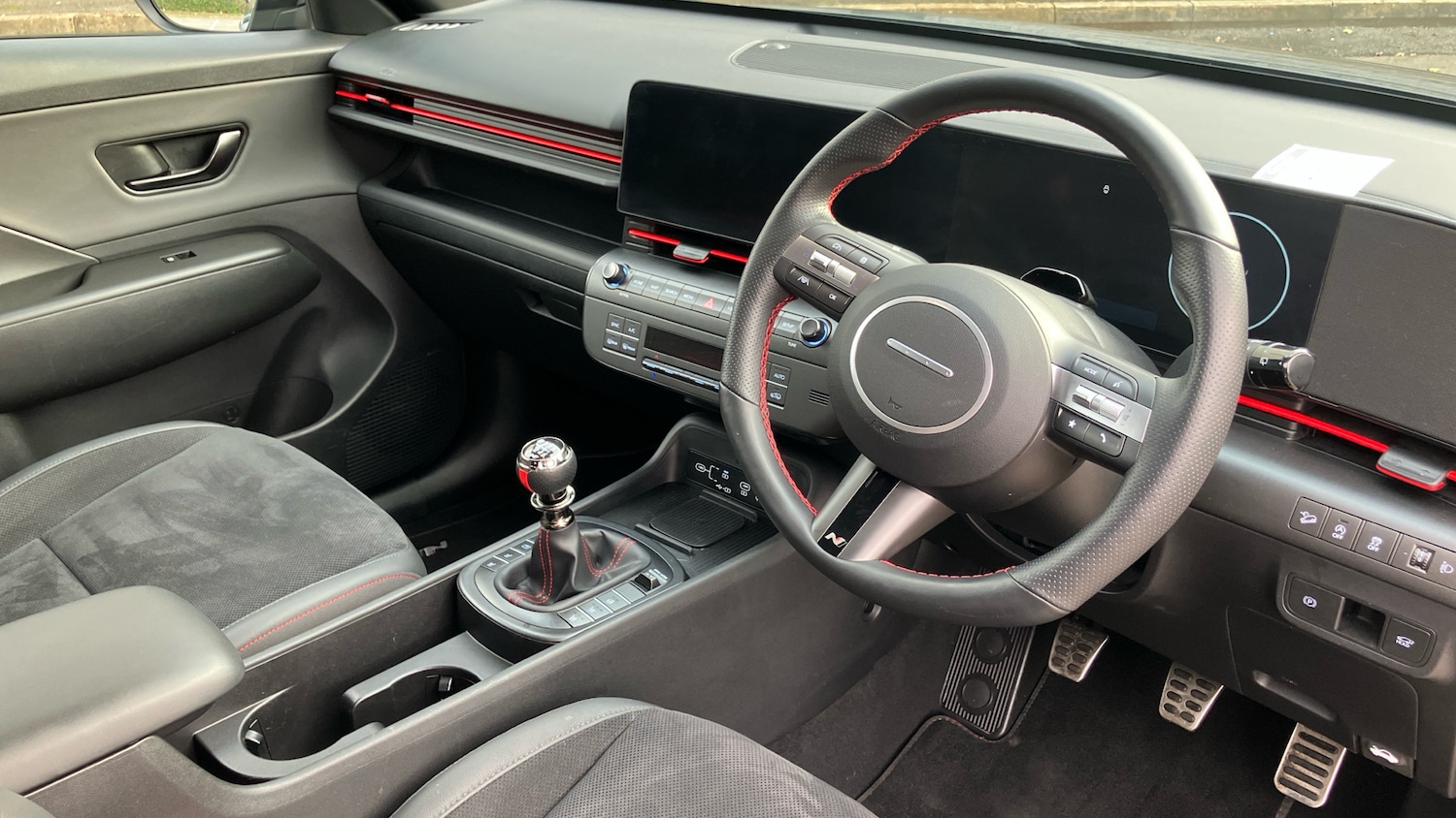 Used Hyundai KONA 2023 for sale - 77834211: Photo 11