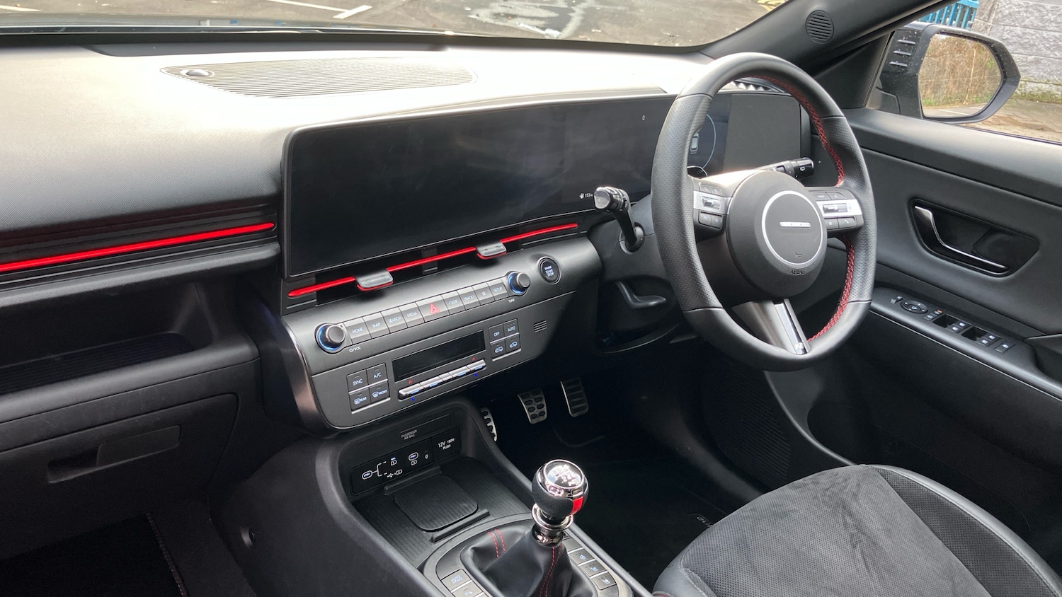 Used Hyundai KONA 2023 for sale - 77834211: Photo 9