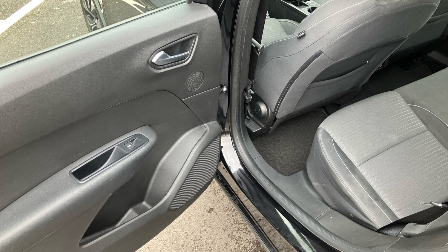 Used Renault Arkana 2022 for sale - 77687880: Photo 32