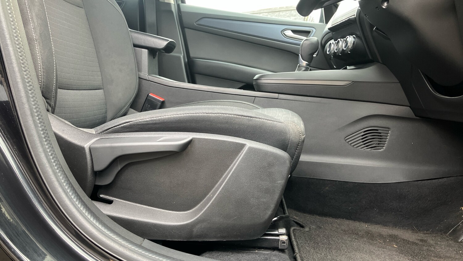 Used Renault Arkana 2022 for sale - 77687880: Photo 38