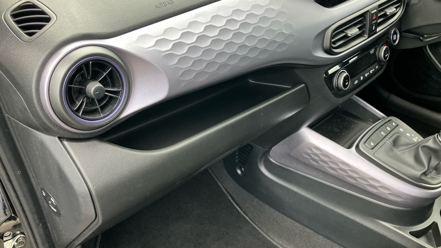 Used Hyundai i10 2024 for sale - 76492106: Photo 31