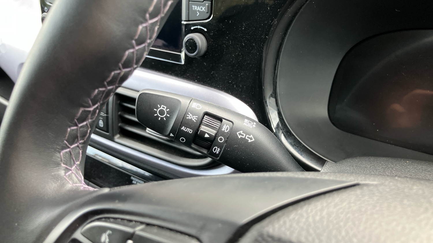 Used Hyundai i10 2024 for sale - 76492106: Photo 44