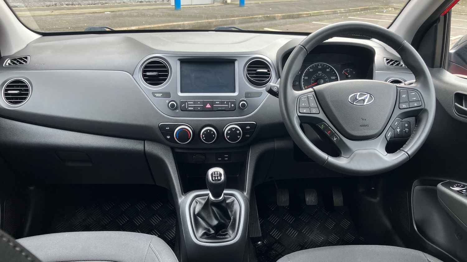 Used Hyundai i10 2019 for sale - 77900870: Photo 10