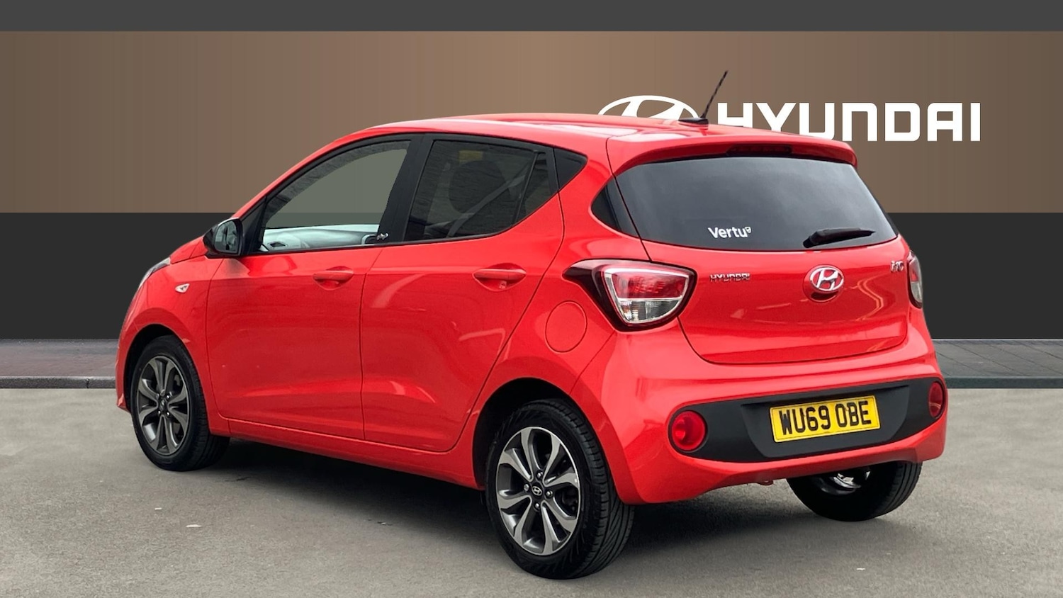 Used Hyundai i10 2019 for sale - 77900870: Photo 2